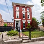 Suite Near Downtown Louisville, Ky - Suite XI