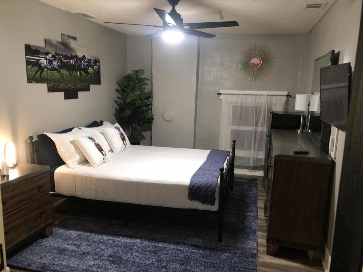 Guest house Near Downtown Louisville, Ky - Xi